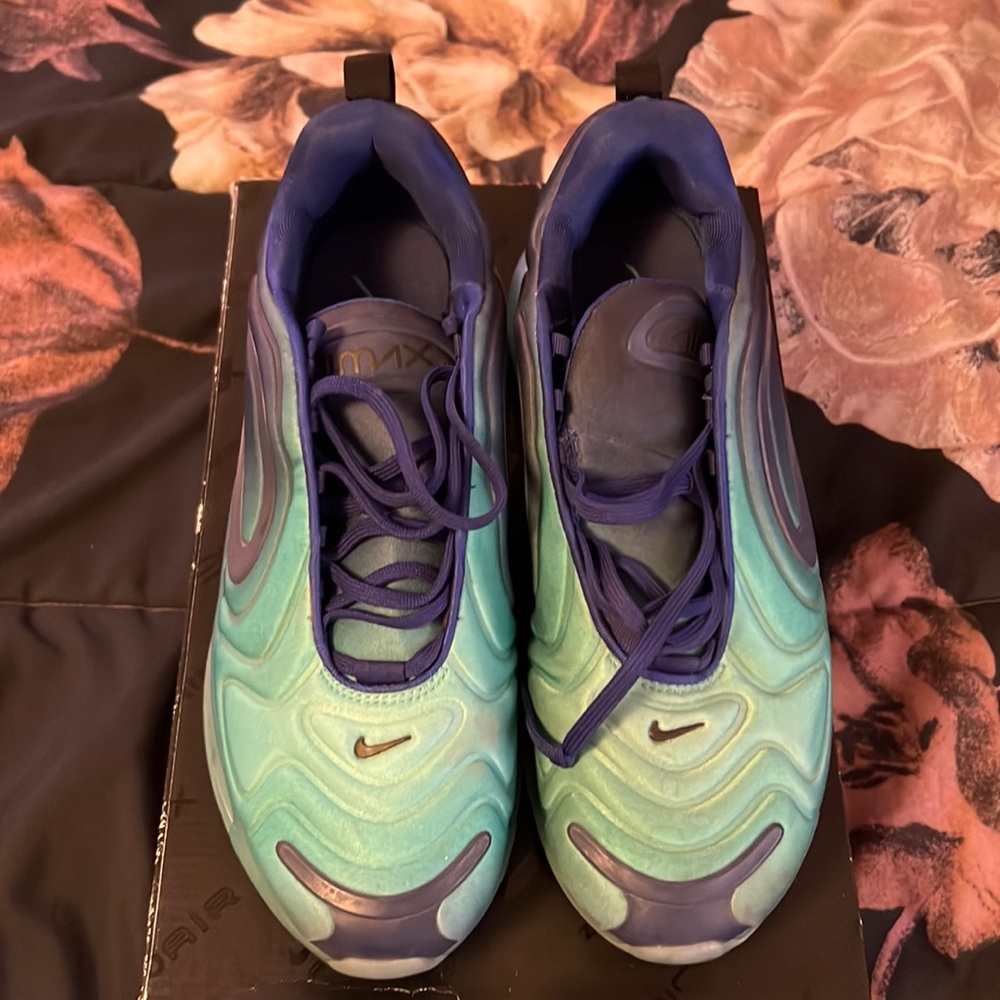 Air max 720